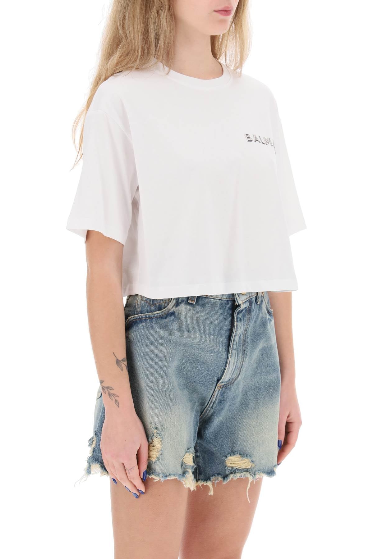 BALMAIN cropped t-shirt with metallic logo