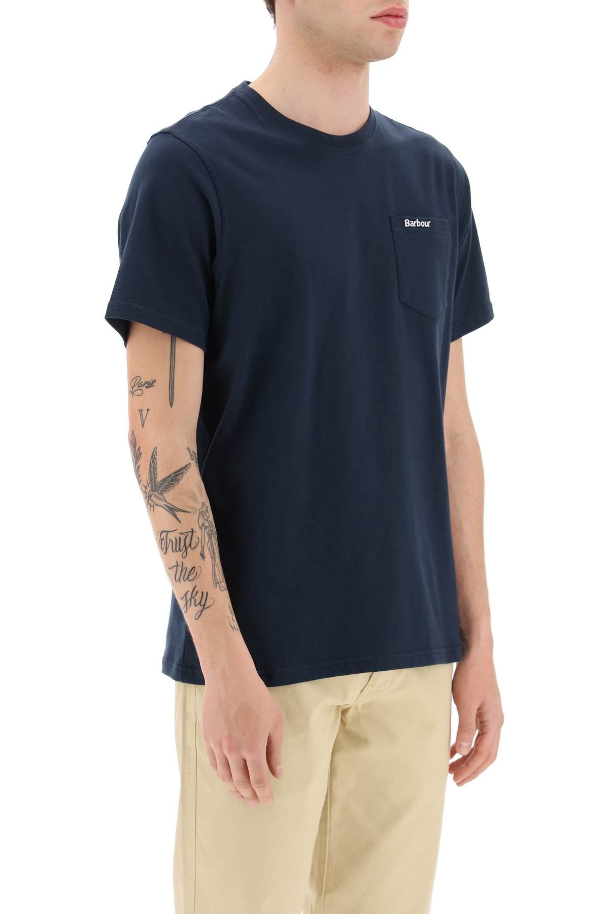 BARBOUR classic chest pocket t-shirt