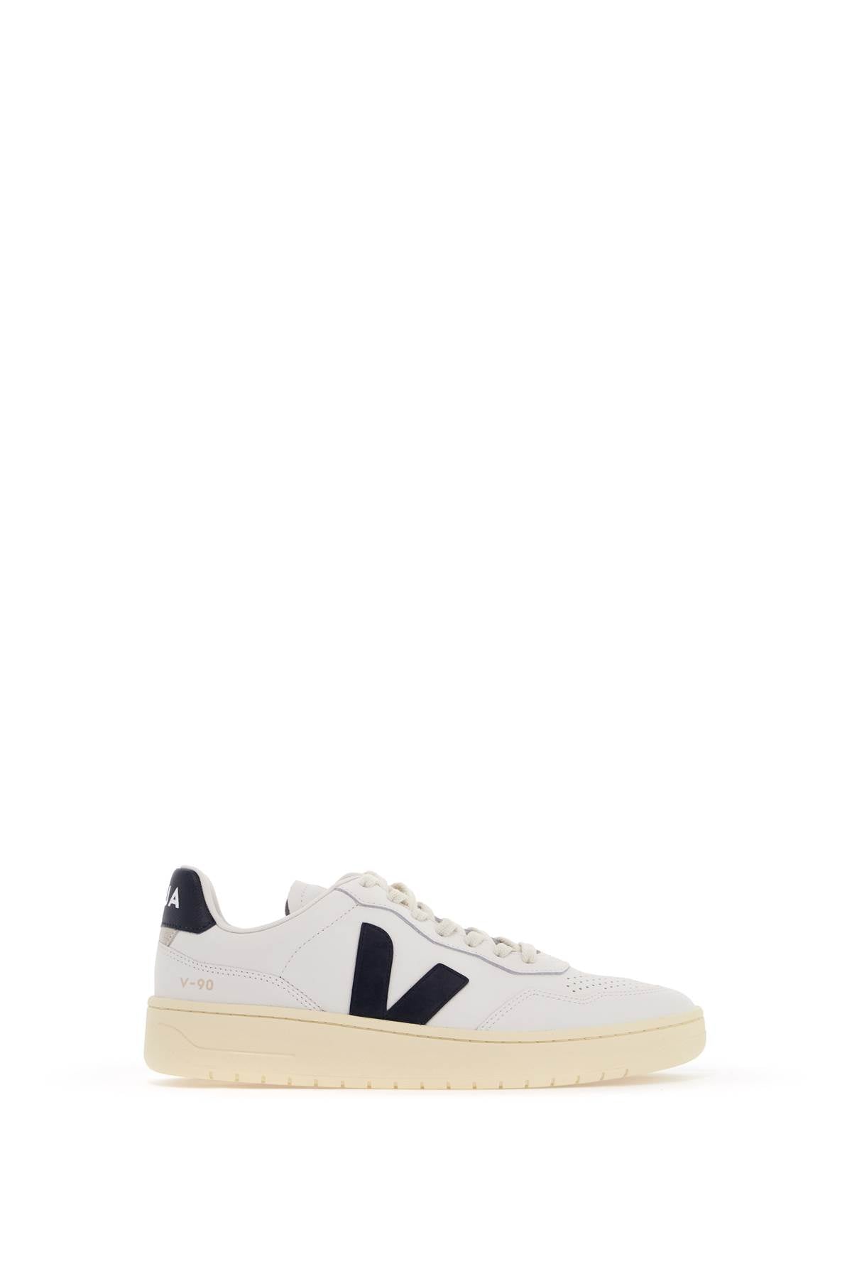 VEJA leather v-90 sne